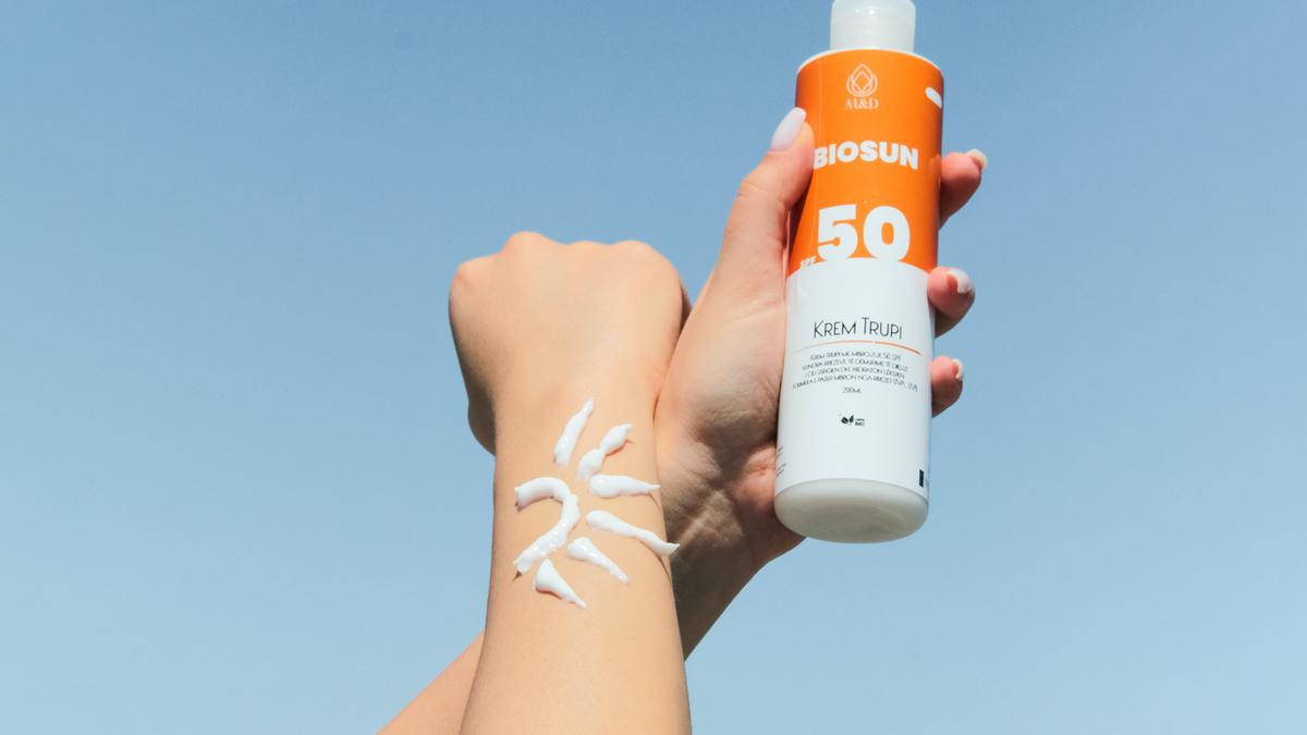 Cegah Kanker dan Penuaan Dini dengan Cara Memakai Sunscreen yang Benar